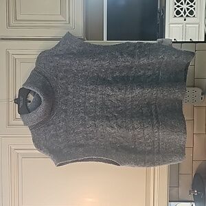 NWT OLD NAVY TURTLENECK SLEEVELESS SHORT SWEATER